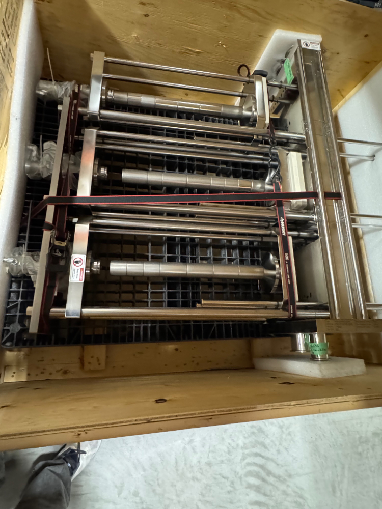 Image of Stack Clamping Device